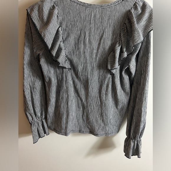 Black and white gingham top with ruffles - Picture 2 of 5